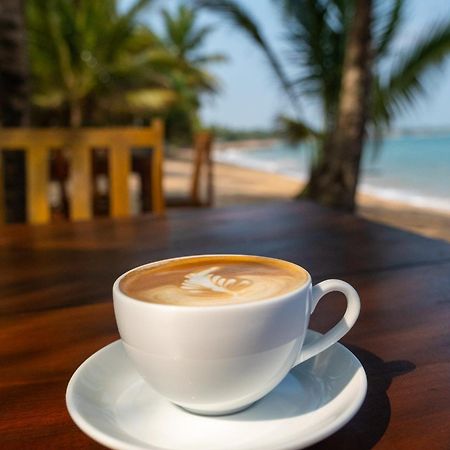 Serenity Beach Cabanas Tangalle Exterior photo