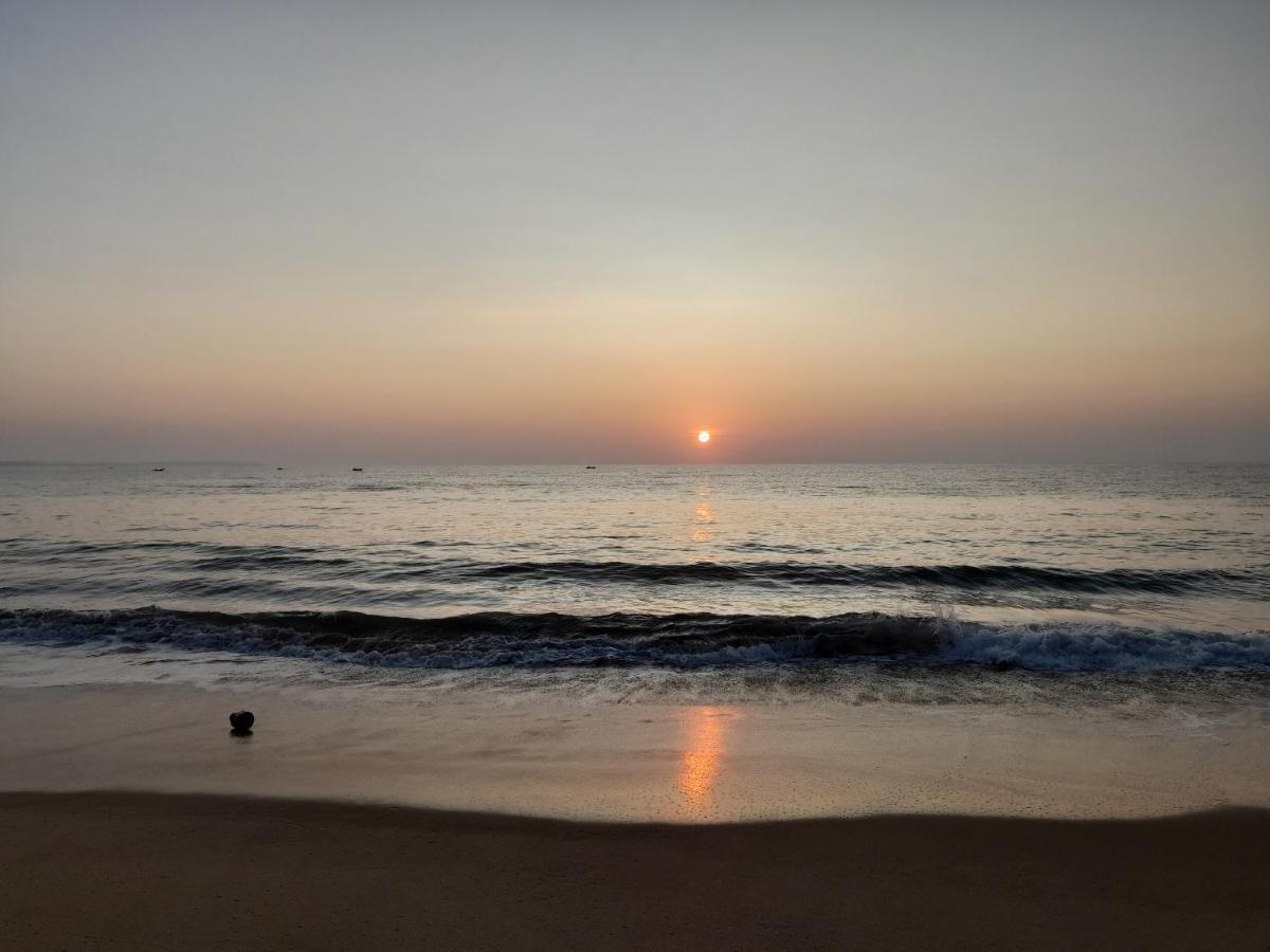 Serenity Beach Cabanas Tangalle Exterior photo