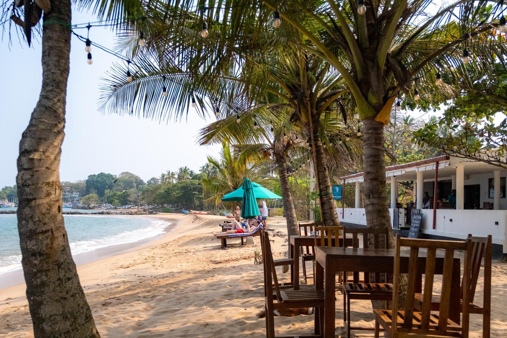 Serenity Beach Cabanas Tangalle Exterior photo